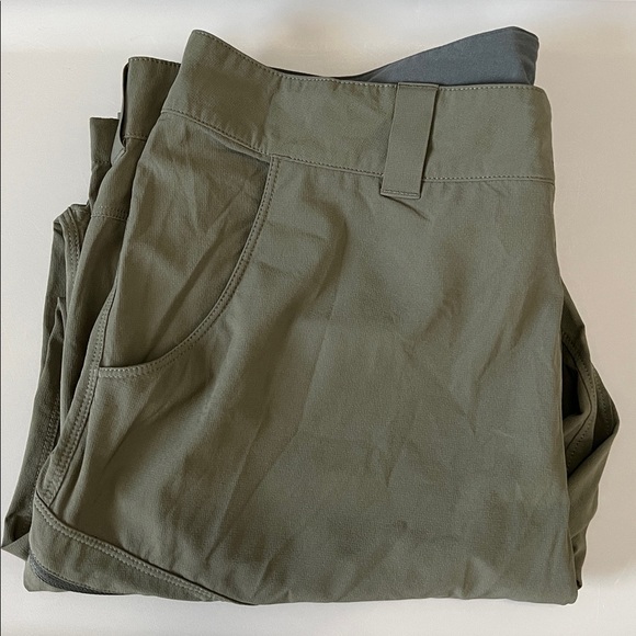 Outdoor Research Other - Outdoor Research Ferrosi Pant Green Size 36 * Flaw